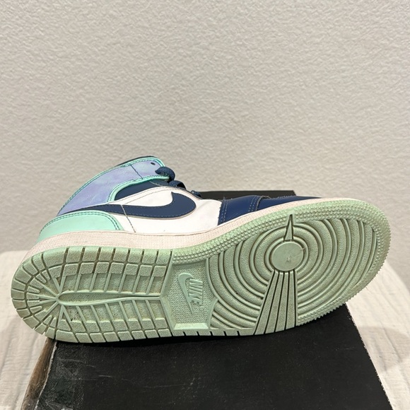 Gently used 5.5 youth Air Jordan 1 MID (GS) mystic navy/mint foam-white. - Picture 2 of 4